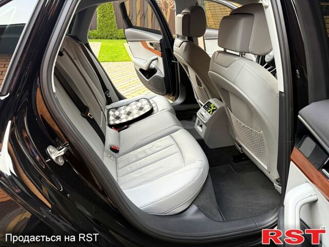 Черный Ауди А4, объемом двигателя 2 л и пробегом 39 тыс. км за 29950 $, фото 6 на Automoto.ua