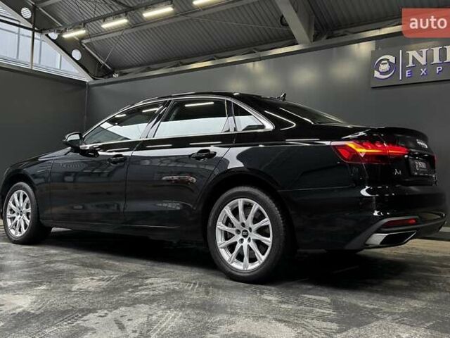 Ауди А4 2023 в Киеве на Automoto.ua Черный Ауди А4, объемом двигателя 2 л и пробегом 44 тыс. км за 36600 $, фото 8 на Automoto.ua