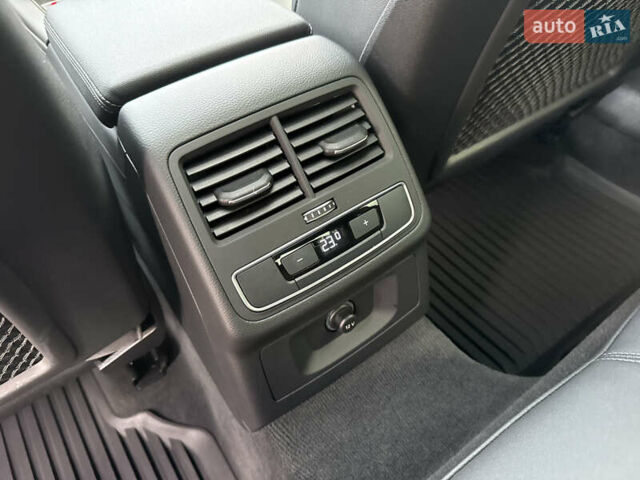 Чорний Ауді А4, об'ємом двигуна 1.98 л та пробігом 40 тис. км за 29900 $, фото 67 на Automoto.ua