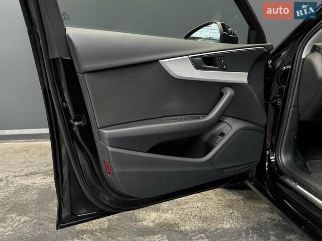 Ауди А4 2023 в Киеве на Automoto.ua Черный Ауди А4, объемом двигателя 2 л и пробегом 44 тыс. км за 36600 $, фото 37 на Automoto.ua