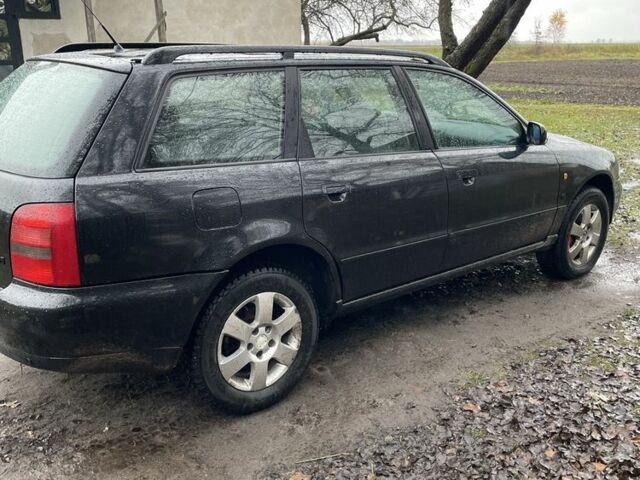 Черный Ауди А4, объемом двигателя 1.9 л и пробегом 450 тыс. км за 1300 $, фото 3 на Automoto.ua