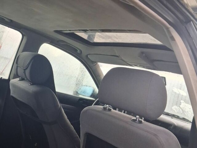 Чорний Ауді А4, об'ємом двигуна 1.9 л та пробігом 400 тис. км за 1000 $, фото 6 на Automoto.ua