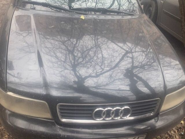 Черный Ауди А4, объемом двигателя 1.9 л и пробегом 360 тыс. км за 2371 $, фото 6 на Automoto.ua