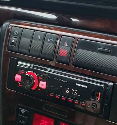 Черный Ауди А4, объемом двигателя 1.9 л и пробегом 360 тыс. км за 2499 $, фото 8 на Automoto.ua