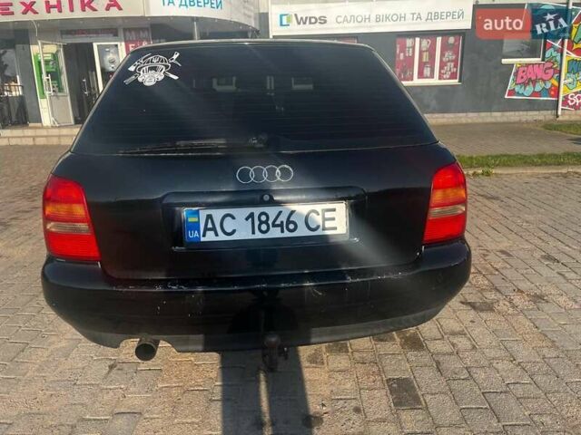 Черный Ауди А4, объемом двигателя 1.6 л и пробегом 286 тыс. км за 3950 $, фото 11 на Automoto.ua
