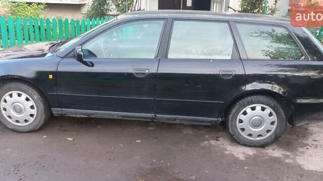 Чорний Ауді А4, об'ємом двигуна 1.75 л та пробігом 307 тис. км за 2200 $, фото 8 на Automoto.ua