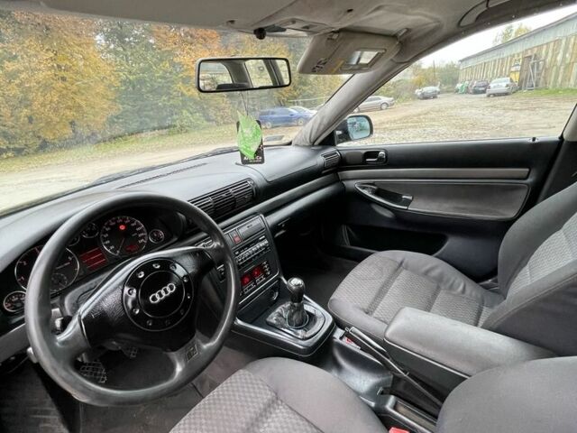 Черный Ауди А4, объемом двигателя 1.9 л и пробегом 400 тыс. км за 1799 $, фото 5 на Automoto.ua