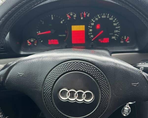 Черный Ауди А4, объемом двигателя 1.9 л и пробегом 475 тыс. км за 2300 $, фото 4 на Automoto.ua