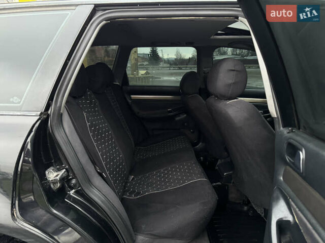 Черный Ауди А4, объемом двигателя 1.9 л и пробегом 394 тыс. км за 3500 $, фото 10 на Automoto.ua