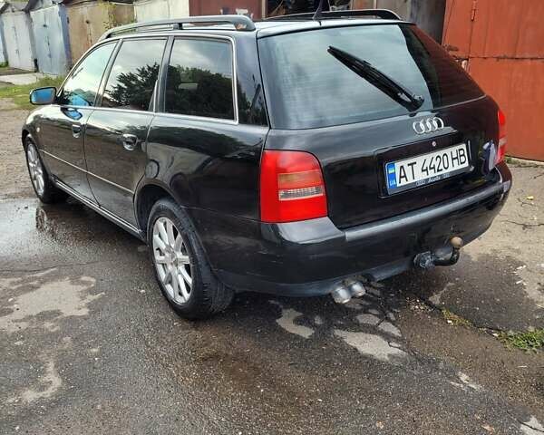 Черный Ауди А4, объемом двигателя 2.5 л и пробегом 349 тыс. км за 3800 $, фото 5 на Automoto.ua