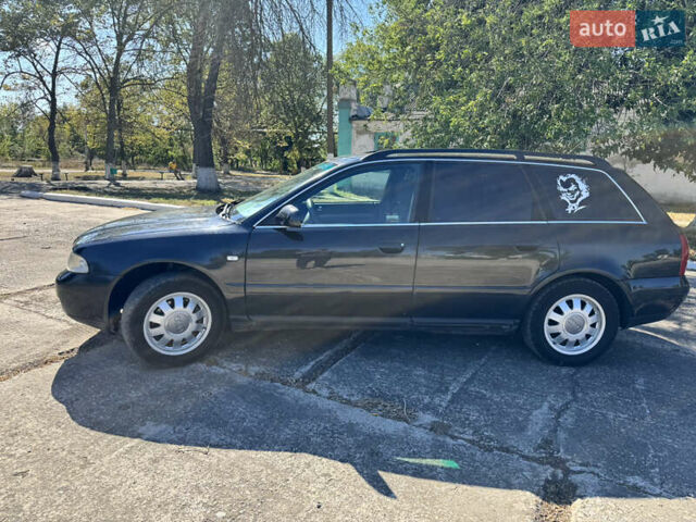 Чорний Ауді А4, об'ємом двигуна 2.5 л та пробігом 300 тис. км за 4150 $, фото 2 на Automoto.ua