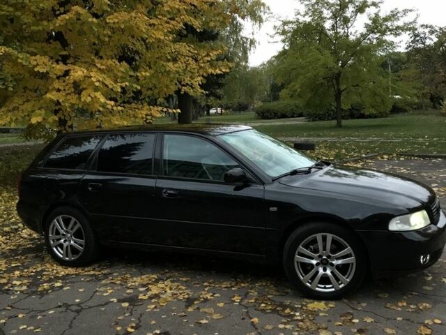 Черный Ауди А4, объемом двигателя 1.8 л и пробегом 473 тыс. км за 3800 $, фото 1 на Automoto.ua