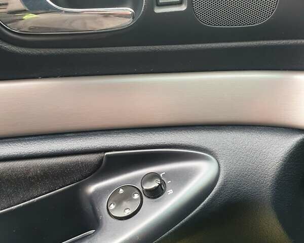 Черный Ауди А4, объемом двигателя 1.8 л и пробегом 332 тыс. км за 3999 $, фото 15 на Automoto.ua