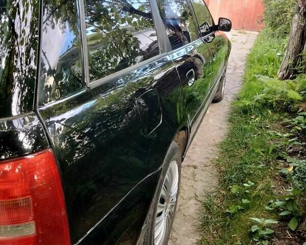 Чорний Ауді А4, об'ємом двигуна 1.78 л та пробігом 330 тис. км за 3700 $, фото 9 на Automoto.ua