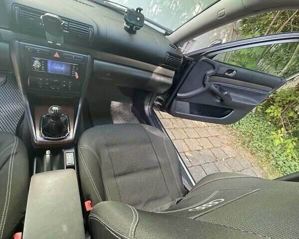 Черный Ауди А4, объемом двигателя 1.6 л и пробегом 290 тыс. км за 4800 $, фото 19 на Automoto.ua