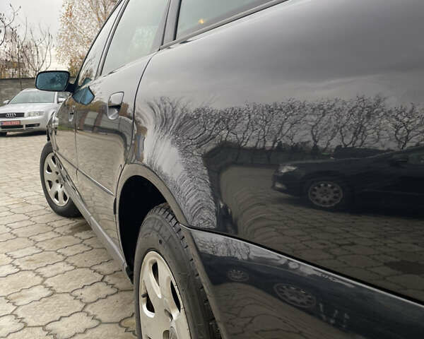 Чорний Ауді А4, об'ємом двигуна 1.8 л та пробігом 229 тис. км за 4099 $, фото 8 на Automoto.ua