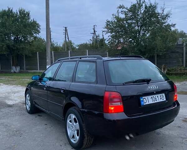 Черный Ауди А4, объемом двигателя 1.9 л и пробегом 335 тыс. км за 3500 $, фото 2 на Automoto.ua
