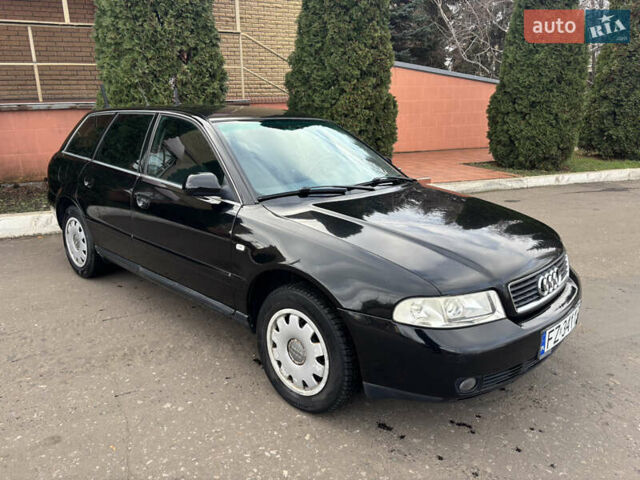 Черный Ауди А4, объемом двигателя 2.5 л и пробегом 275 тыс. км за 2800 $, фото 2 на Automoto.ua