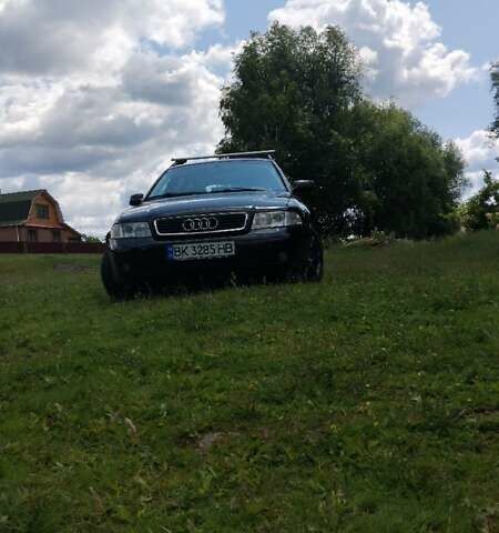 Чорний Ауді А4, об'ємом двигуна 1.9 л та пробігом 400 тис. км за 5000 $, фото 17 на Automoto.ua