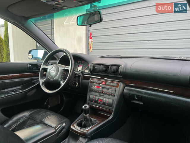 Черный Ауди А4, объемом двигателя 2.5 л и пробегом 429 тыс. км за 3650 $, фото 10 на Automoto.ua