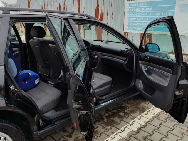 Чорний Ауді А4, об'ємом двигуна 1.6 л та пробігом 287 тис. км за 4000 $, фото 6 на Automoto.ua