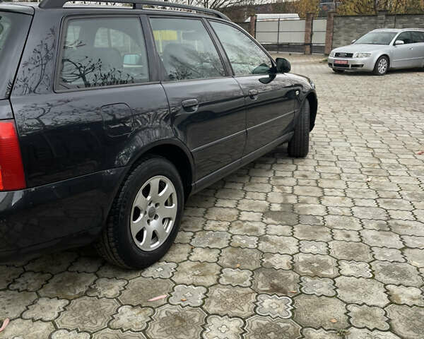 Чорний Ауді А4, об'ємом двигуна 1.8 л та пробігом 229 тис. км за 4099 $, фото 2 на Automoto.ua