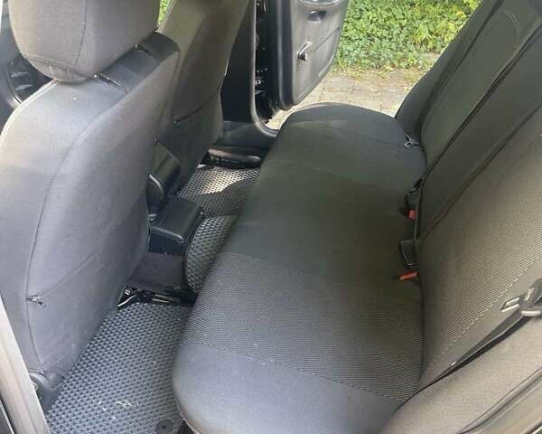 Черный Ауди А4, объемом двигателя 1.6 л и пробегом 290 тыс. км за 4800 $, фото 21 на Automoto.ua