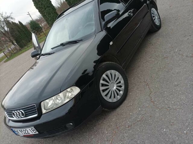 Черный Ауди А4, объемом двигателя 1.9 л и пробегом 350 тыс. км за 4200 $, фото 1 на Automoto.ua