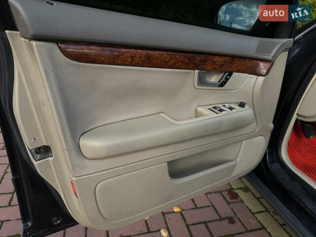 Ауді А4 2001 у Хмельницькому на Automoto.ua Чорний Ауді А4, об'ємом двигуна 2.5 л та пробігом 335 тис. км за 4500 $, фото 22 на Automoto.ua