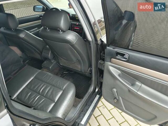 Черный Ауди А4, объемом двигателя 1.9 л и пробегом 258 тыс. км за 5600 $, фото 13 на Automoto.ua