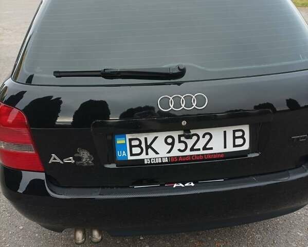 Черный Ауди А4, объемом двигателя 1.9 л и пробегом 345 тыс. км за 4200 $, фото 5 на Automoto.ua