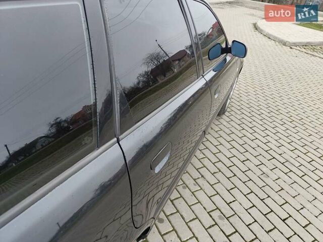 Черный Ауди А4, объемом двигателя 1.9 л и пробегом 258 тыс. км за 5600 $, фото 17 на Automoto.ua