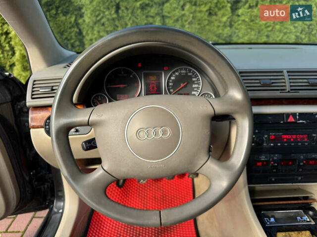 Ауді А4 2001 у Хмельницькому на Automoto.ua Чорний Ауді А4, об'ємом двигуна 2.5 л та пробігом 335 тис. км за 4500 $, фото 19 на Automoto.ua