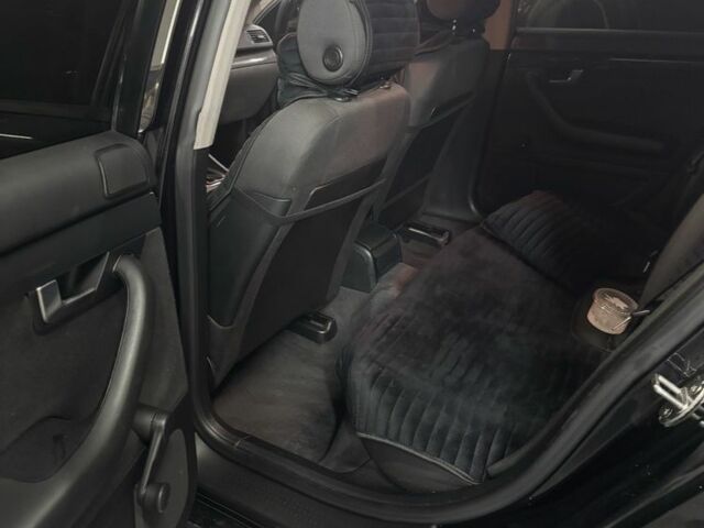 Чорний Ауді А4, об'ємом двигуна 2 л та пробігом 257 тис. км за 4700 $, фото 11 на Automoto.ua