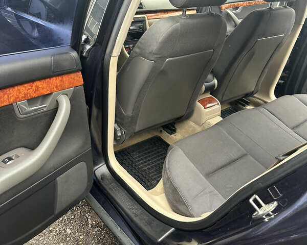 Черный Ауди А4, объемом двигателя 1.9 л и пробегом 440 тыс. км за 2400 $, фото 18 на Automoto.ua