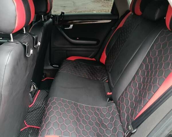 Черный Ауди А4, объемом двигателя 2.5 л и пробегом 300 тыс. км за 4500 $, фото 22 на Automoto.ua