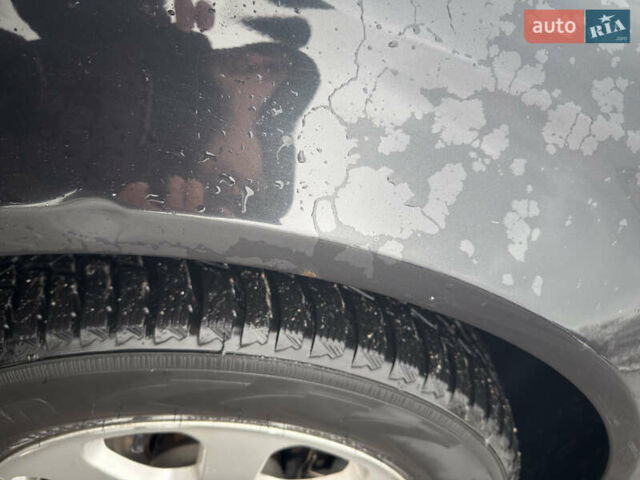 Черный Ауди А4, объемом двигателя 1.98 л и пробегом 313 тыс. км за 4800 $, фото 5 на Automoto.ua