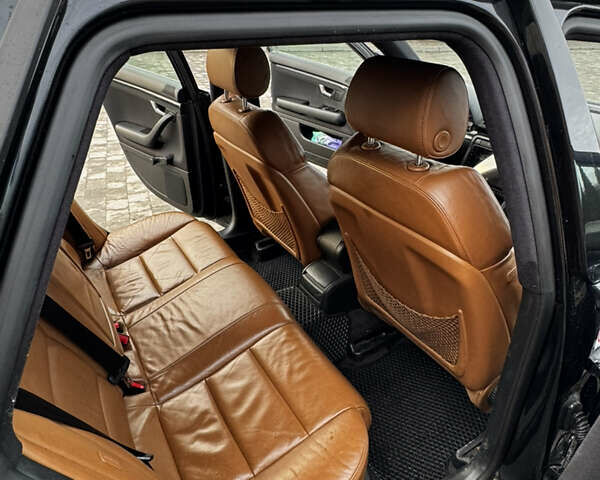 Чорний Ауді А4, об'ємом двигуна 1.78 л та пробігом 255 тис. км за 5900 $, фото 7 на Automoto.ua