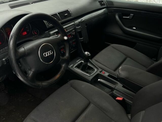 Чорний Ауді А4, об'ємом двигуна 1.9 л та пробігом 320 тис. км за 2600 $, фото 7 на Automoto.ua