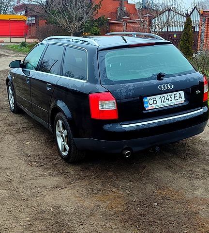 Чорний Ауді А4, об'ємом двигуна 1.6 л та пробігом 300 тис. км за 4750 $, фото 5 на Automoto.ua