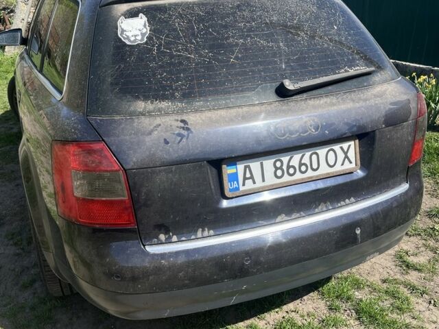 Черный Ауди А4, объемом двигателя 2.5 л и пробегом 280 тыс. км за 4000 $, фото 5 на Automoto.ua