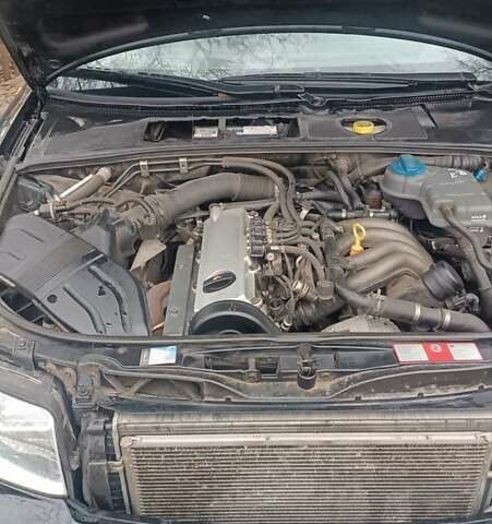 Черный Ауди А4, объемом двигателя 1.6 л и пробегом 212 тыс. км за 4200 $, фото 5 на Automoto.ua