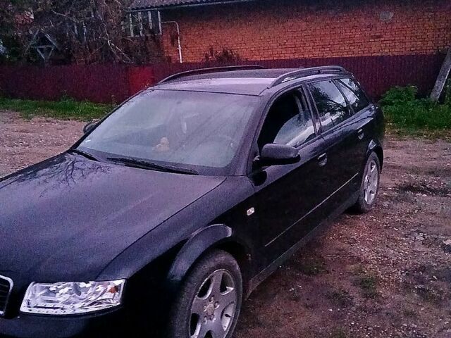 Чорний Ауді А4, об'ємом двигуна 2 л та пробігом 266 тис. км за 4800 $, фото 1 на Automoto.ua
