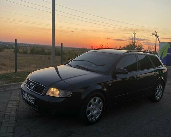 Черный Ауди А4, объемом двигателя 2.5 л и пробегом 259 тыс. км за 5500 $, фото 1 на Automoto.ua