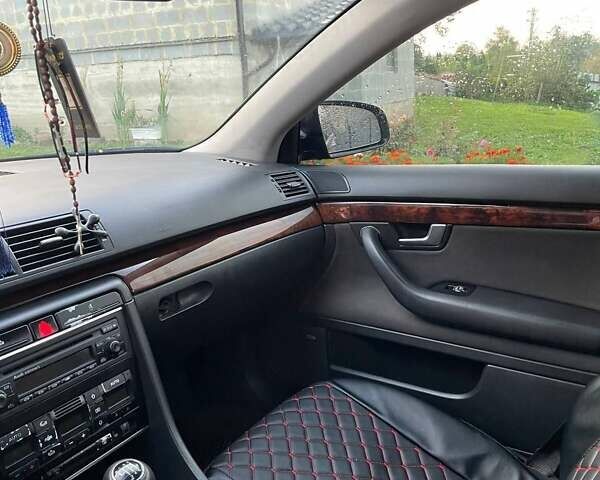 Черный Ауди А4, объемом двигателя 2.5 л и пробегом 350 тыс. км за 4999 $, фото 2 на Automoto.ua