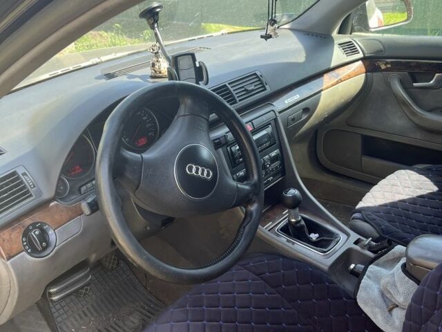 Черный Ауди А4, объемом двигателя 2.5 л и пробегом 280 тыс. км за 4000 $, фото 2 на Automoto.ua