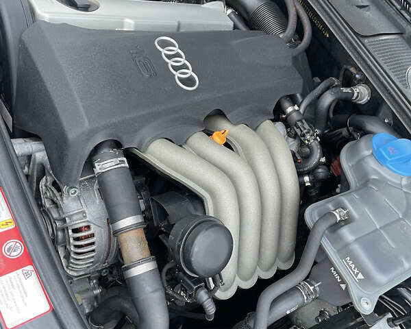 Черный Ауди А4, объемом двигателя 1.6 л и пробегом 224 тыс. км за 4900 $, фото 4 на Automoto.ua