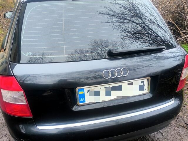 Черный Ауди А4, объемом двигателя 2.5 л и пробегом 0 тыс. км за 4600 $, фото 1 на Automoto.ua
