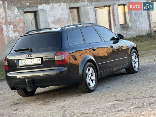 Черный Ауди А4, объемом двигателя 1.9 л и пробегом 460 тыс. км за 4900 $, фото 11 на Automoto.ua