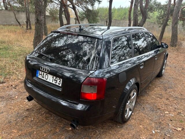 Черный Ауди А4, объемом двигателя 2.5 л и пробегом 370 тыс. км за 3100 $, фото 5 на Automoto.ua